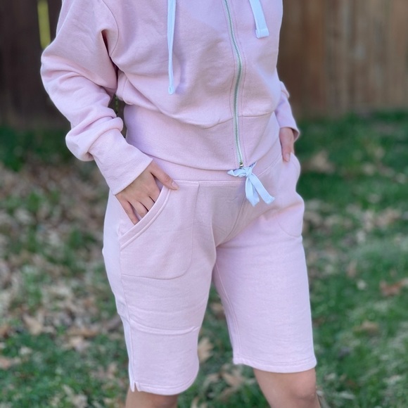 PINK hoodie and short set - Picture 2 of 5